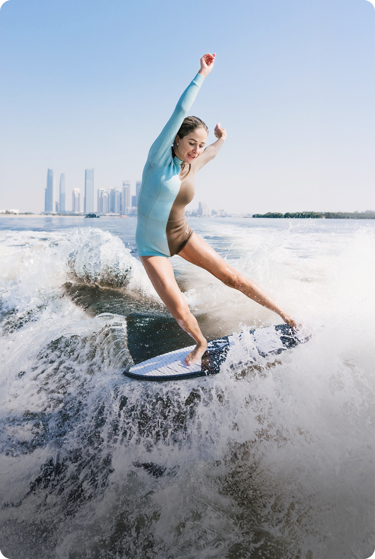 Wakesurfing